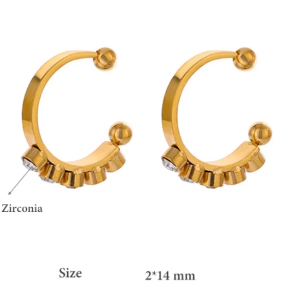 Studded Ear Cuff - Picture 4 of 5